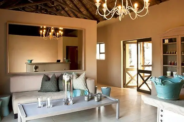 Thandeka Game Lodge & Spa 