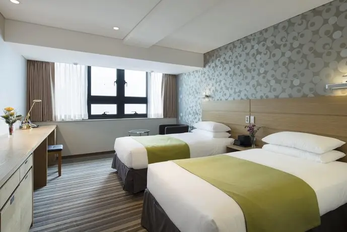 Nine Tree Hotel Myeongdong 