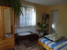 Guest House Lazov 