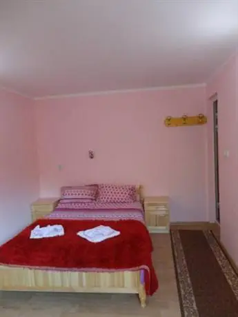 Guest House Lazov 