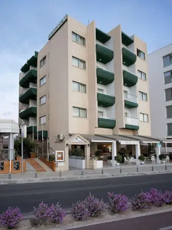 Costantiana Beach Hotel Apartments