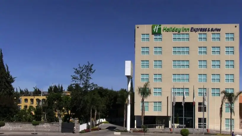 Holiday Inn Express & Suites Queretaro