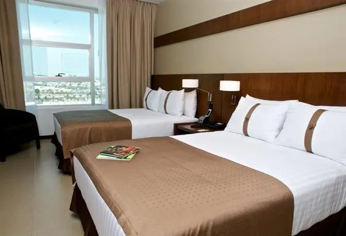 Holiday Inn Guayaquil Airport 