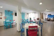 Pozitiv Hostel 