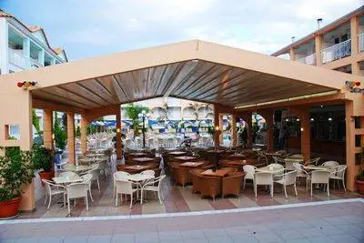 Tsilivi Admiral Aparthotel 