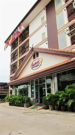 Baanrabiangmai Hotel 