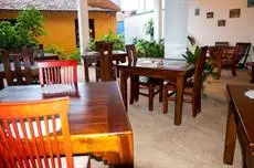 Marine Tourist Guest House At Negombo Beach 