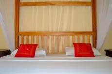 Marine Tourist Guest House At Negombo Beach 