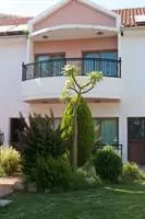 Kotzias Beach Apartments 