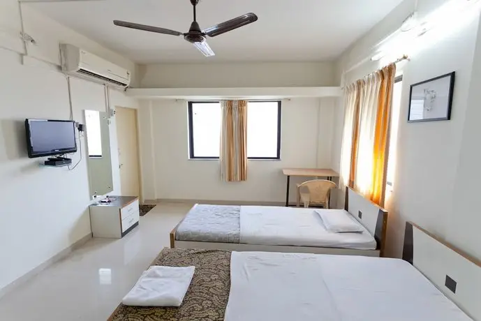 Amigo Serviced Apartments - Chinchwad 