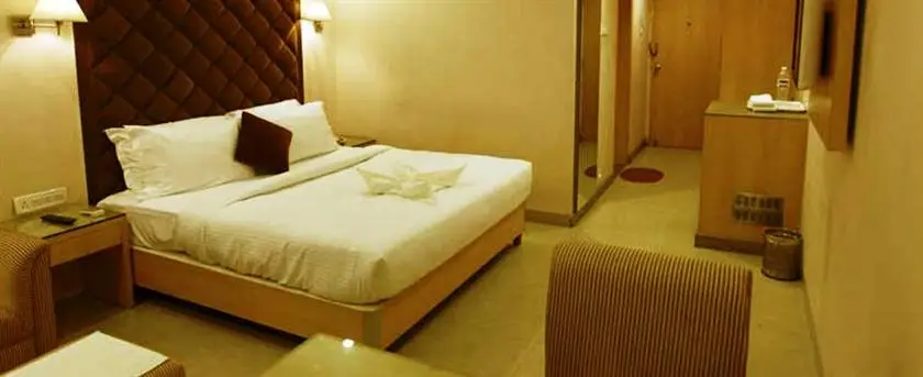 Hotel Sadanand 