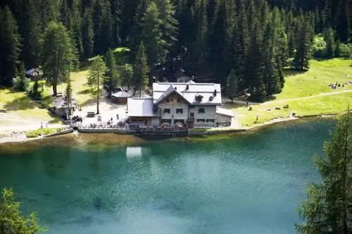 Rifugio Lago Nambino 