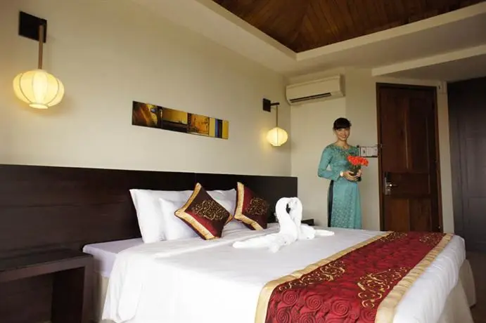 Vinh Hung Emerald Resort 