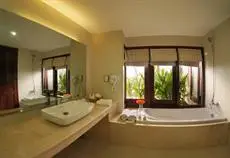 Vinh Hung Emerald Resort 