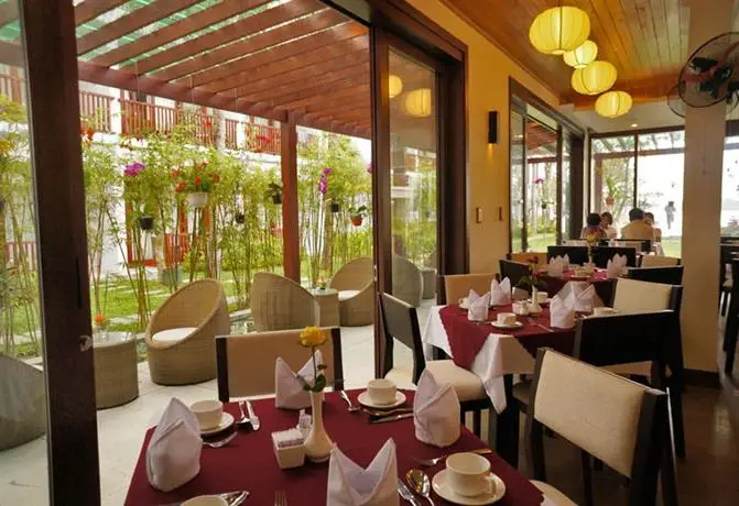 Vinh Hung Emerald Resort 