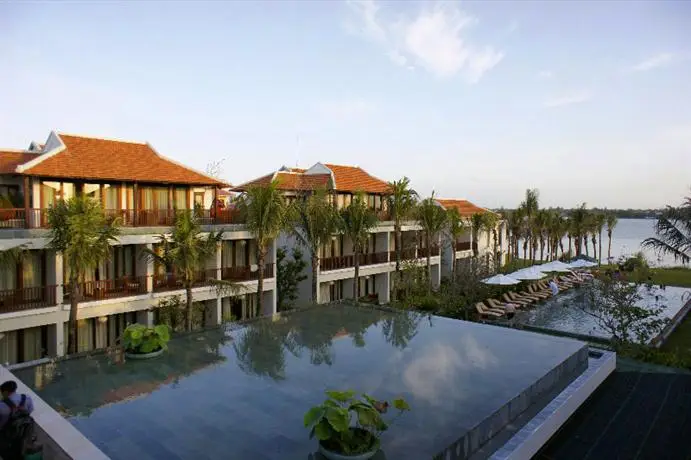 Vinh Hung Emerald Resort 