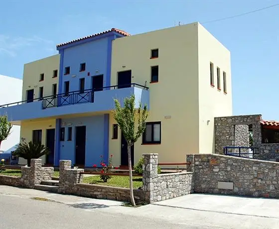 Paraktio Beach Apartments