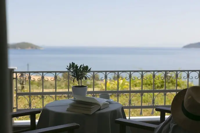 Irida Aegean View-Philian Hotels and Resorts 