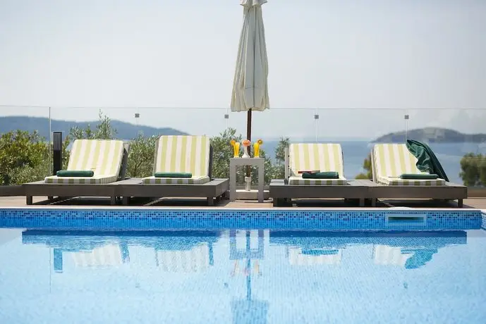 Irida Aegean View-Philian Hotels and Resorts 