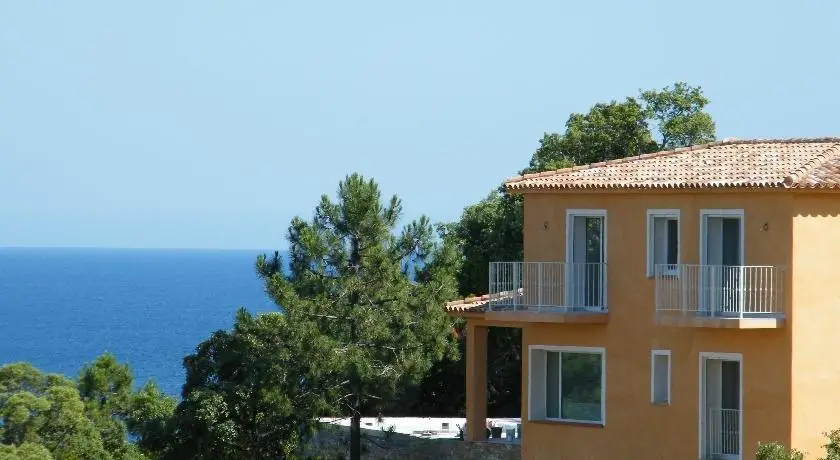 Residence Mare e Monte