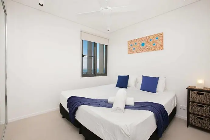 Darwin Waterfront Apartments 