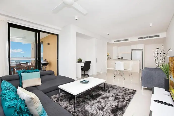 Darwin Waterfront Apartments 