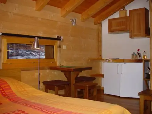 Chambre Chez Philippin Bruson en face de Verbier 