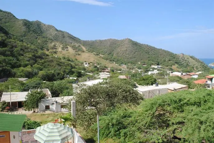 Taganga Oasis ApartaHotel 