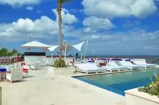 Lv8 Resort Hotel 