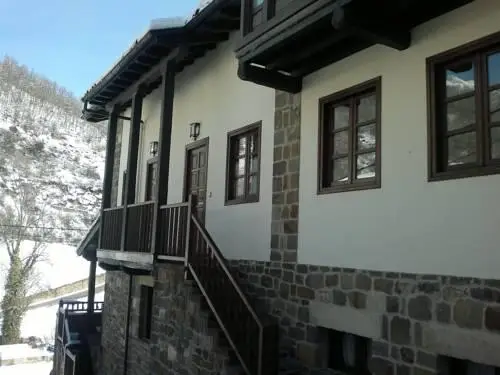 Apartamentos Nevandi 