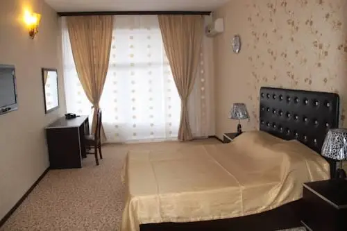 Avand Hotel Baku 