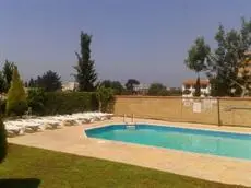 Lefki Tree Tourist Apartments 