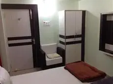 Hotel Viraat Inn 