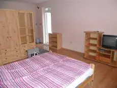 Anita Apartmanhaz Sarvar 