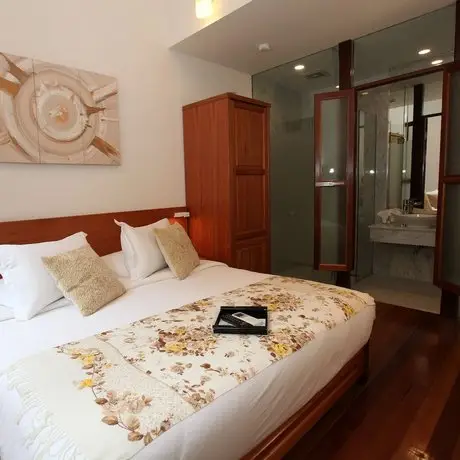 Gingerflower Boutique Hotel 