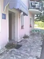 Guest House Surina 