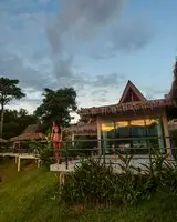 The Sanctuary Nam Ngum Beach Resort 