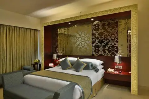 Crowne Plaza Ahmedabad City Centre 