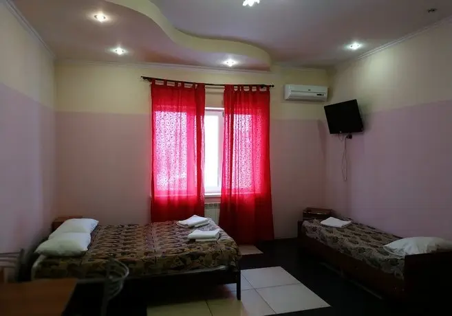 Lira Hostel 