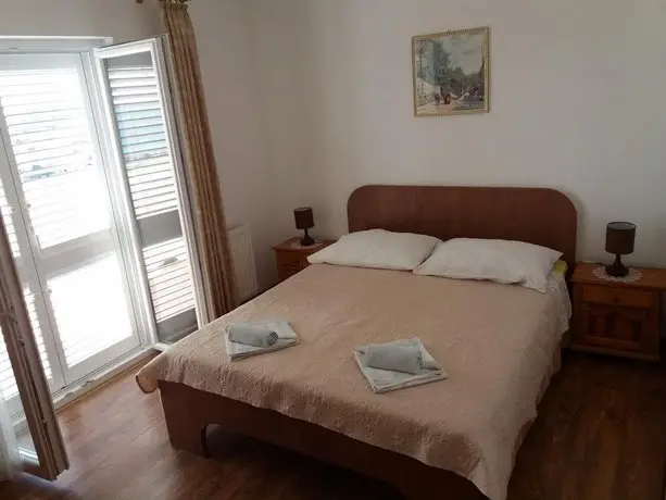 Guest House Lucija