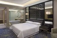 Sheraton Changchun Jingyuetan Hotel 