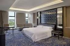 Sheraton Changchun Jingyuetan Hotel 