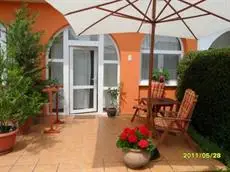 Villa Viola Apartmanhaz 