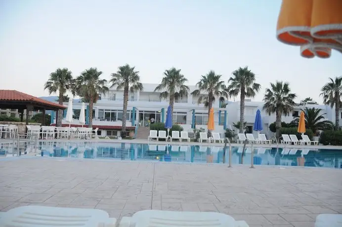 Irina Beach Hotel 