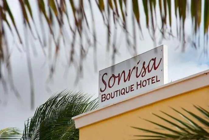 Sonrisa Boutique Hotel 