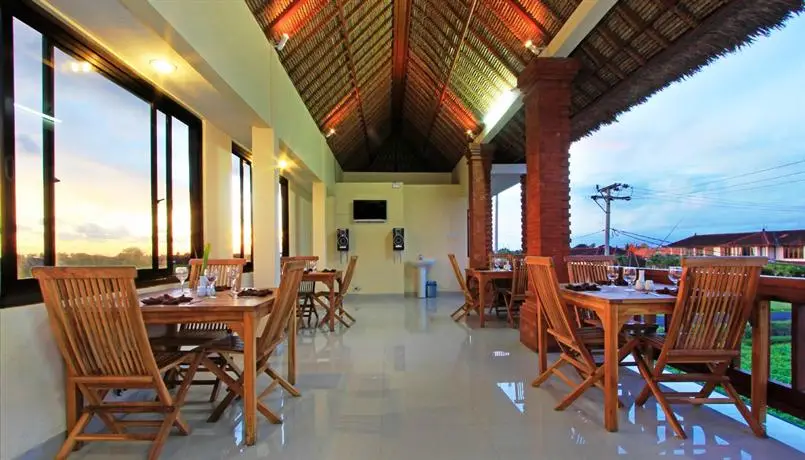 Pande Villas Spa & Restaurant 