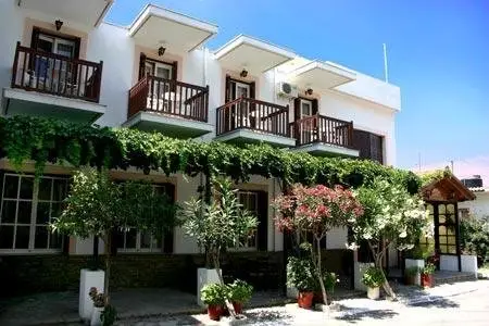 Hotel Anthousa 