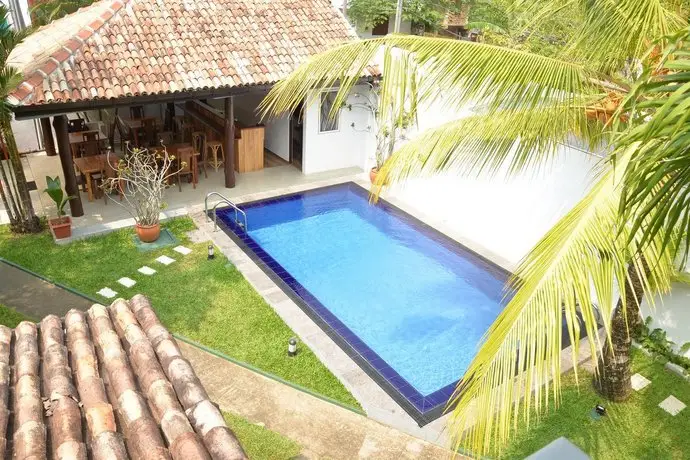 Surf Villa 