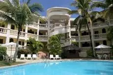 The Coconut Palms Resort 