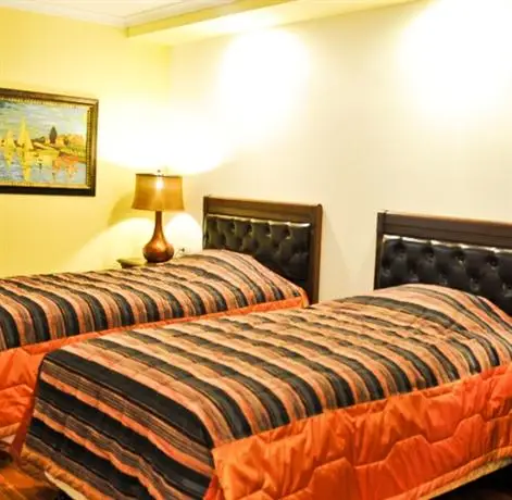 Duvet Center Hotel